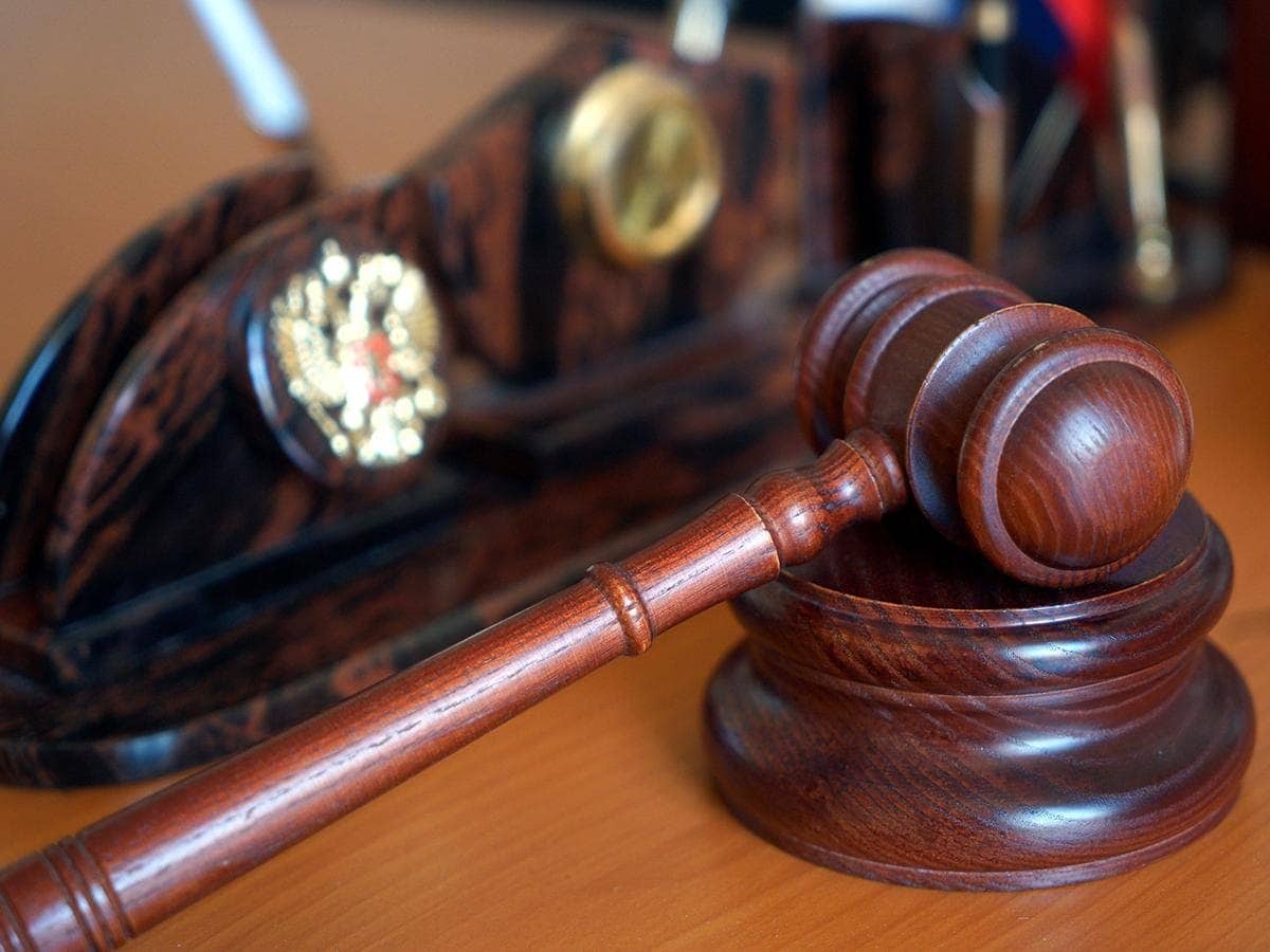 Avgust faces a lawsuit from Wosem advertising group