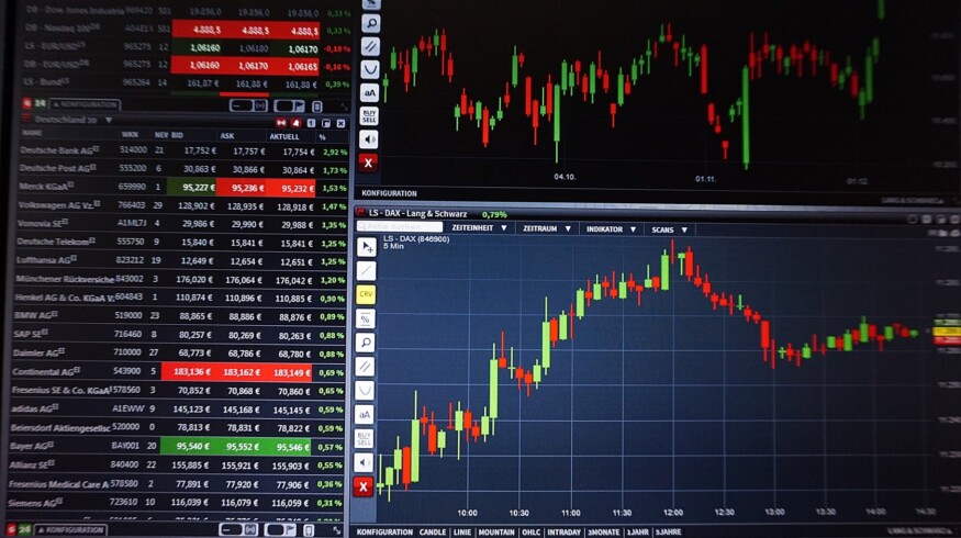 Farmers meet difficulties with commodity trading