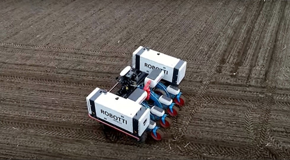 AgroIntelli is promoting agricultural robots in Eastern Europe