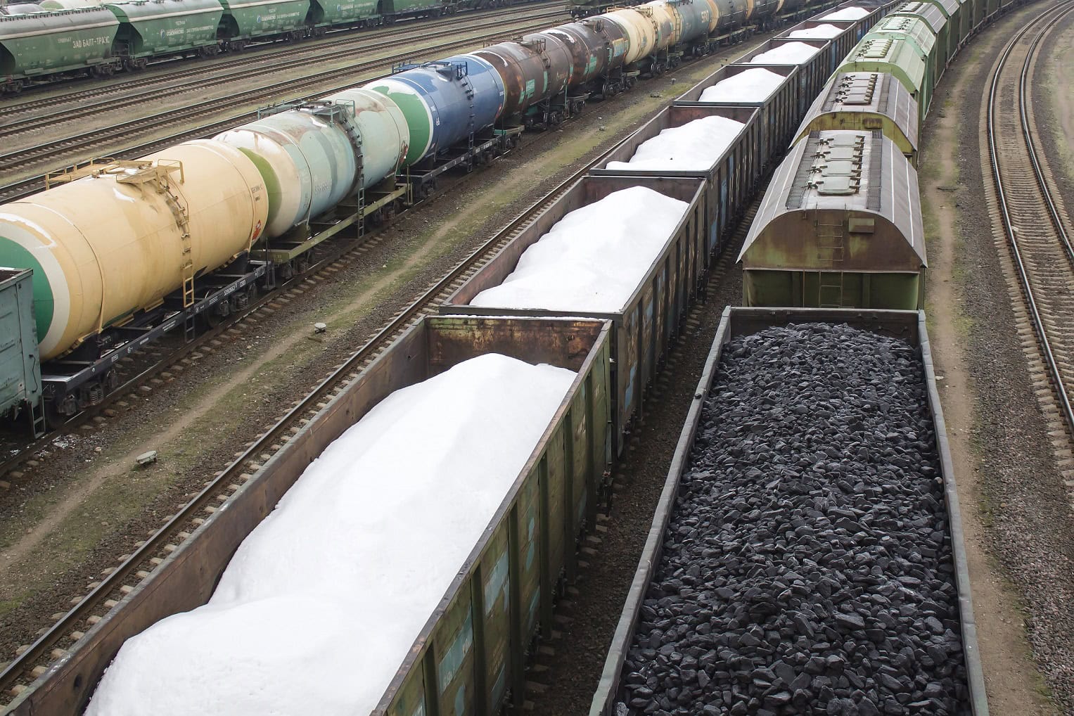 Rail fertilizer exports through Russian Railways declined in volume