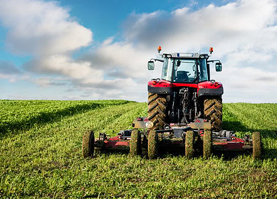 French farmers block major roads in protest over low pay