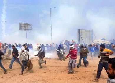 Indian police deploy tear gas against protesting farmers