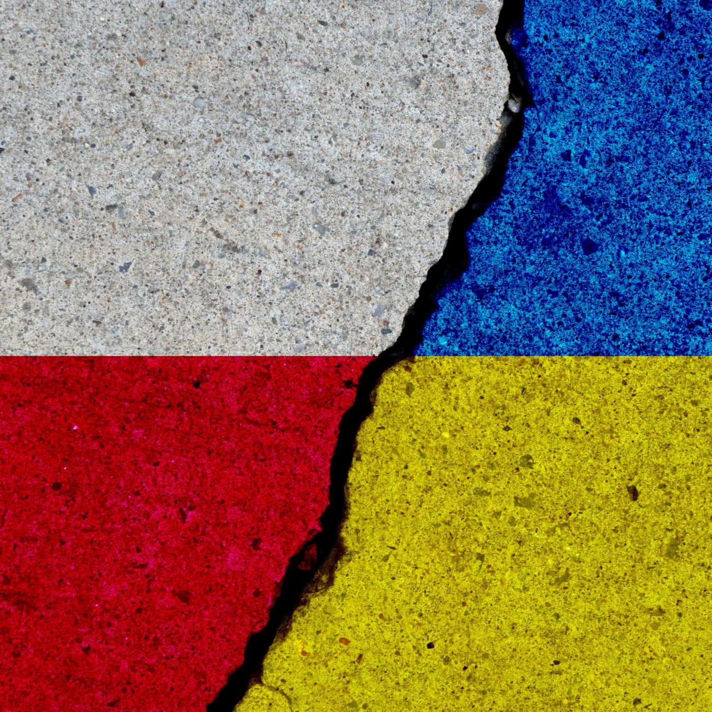 Polish farmers block Ukraine border crossings