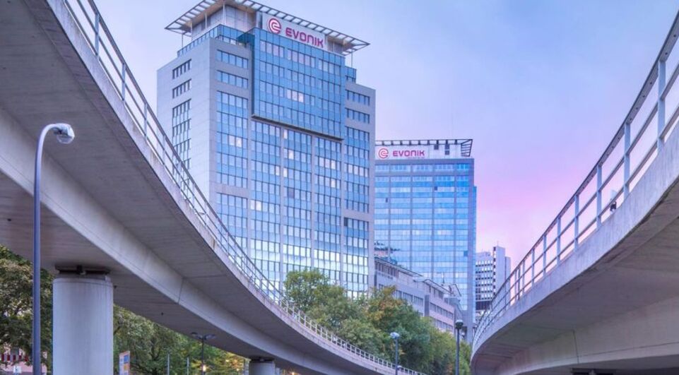 Evonik develops new biobased system for Gram-negative bacteria in agriculture