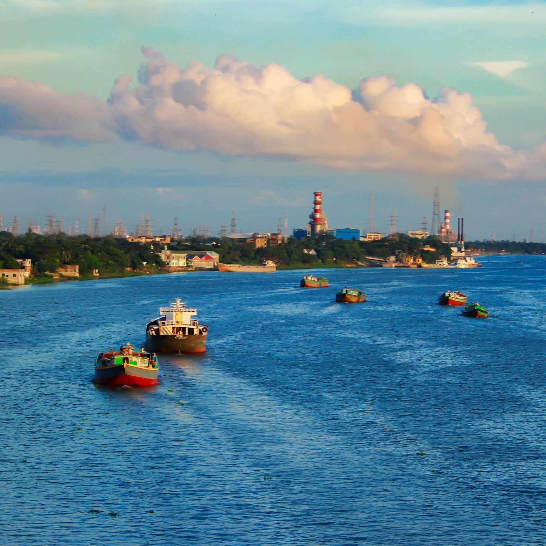 Bangladesh launches procurement tenders to confront energy and fertilizer crises