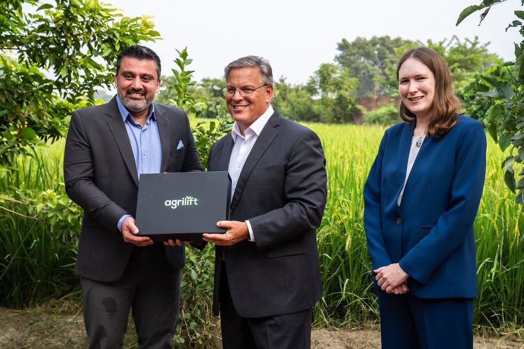 U.S. Ambassador promotes clean energy and climate action in Pakistan