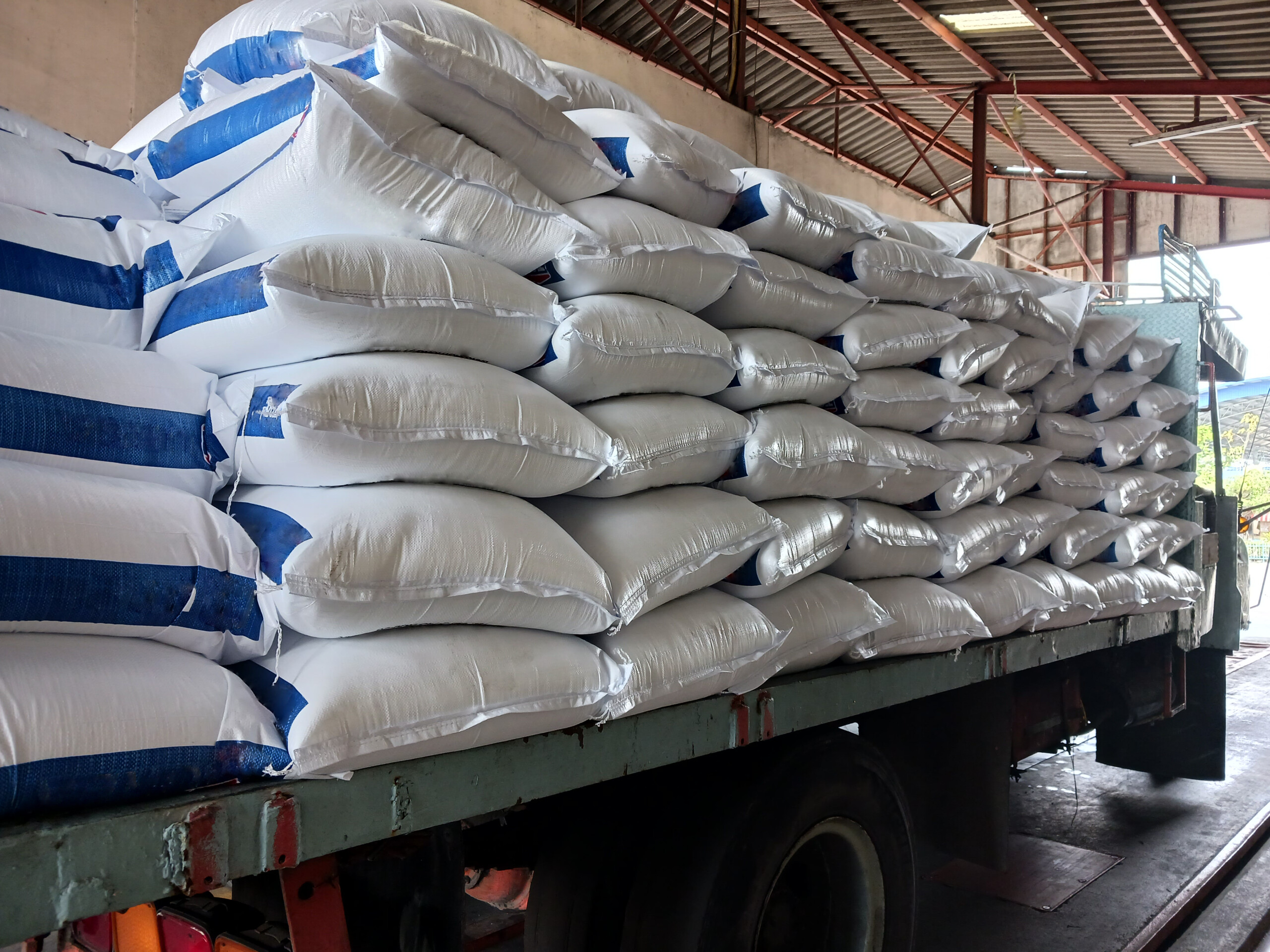 Russia extends fertilizer export quotas until May 2025