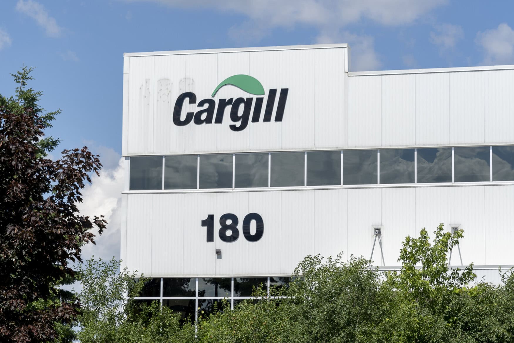 Cargill lays off 5% of its global workforce amid declining commodity prices