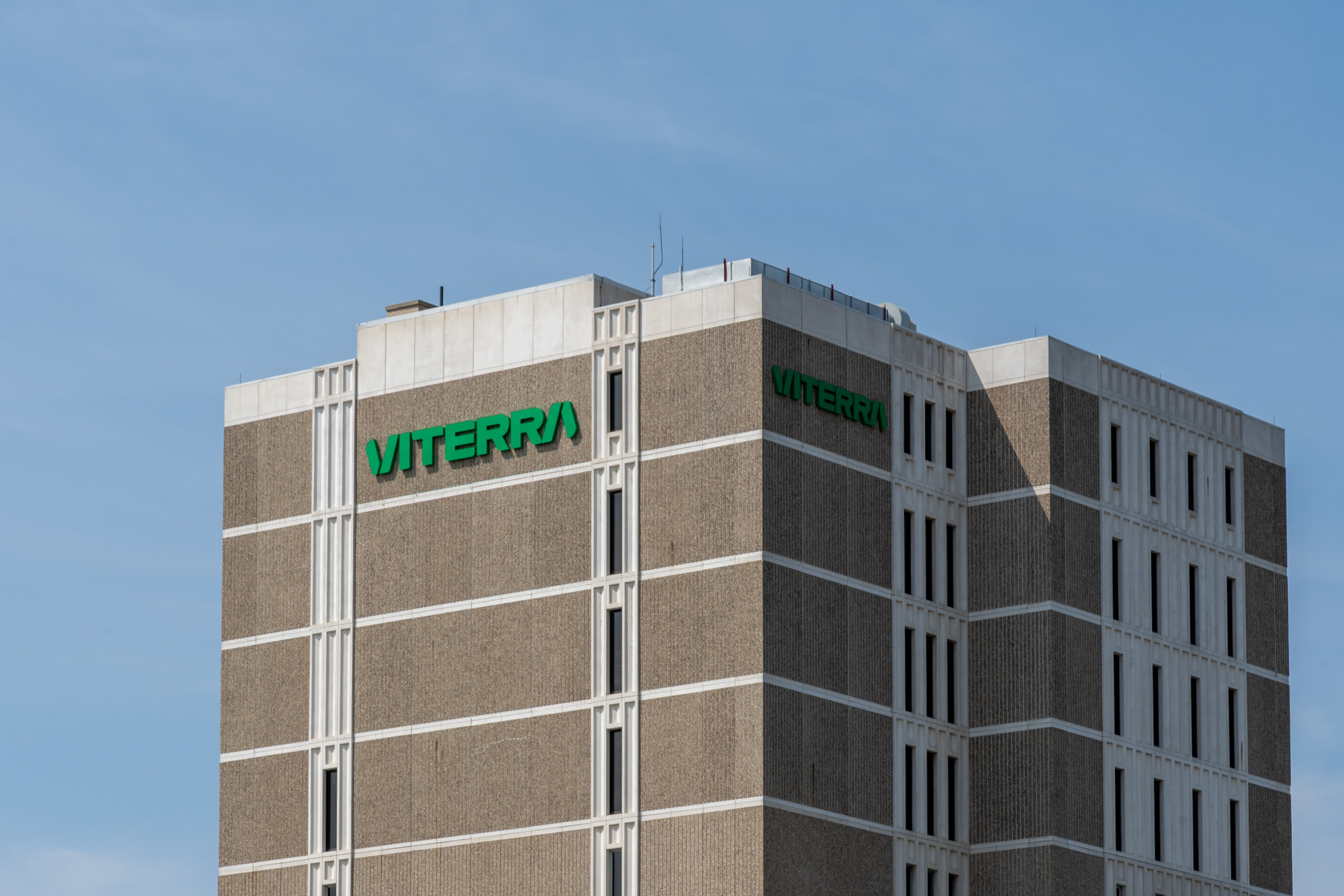Canadian farmers concerned over Bunge’s acquisition of Viterra