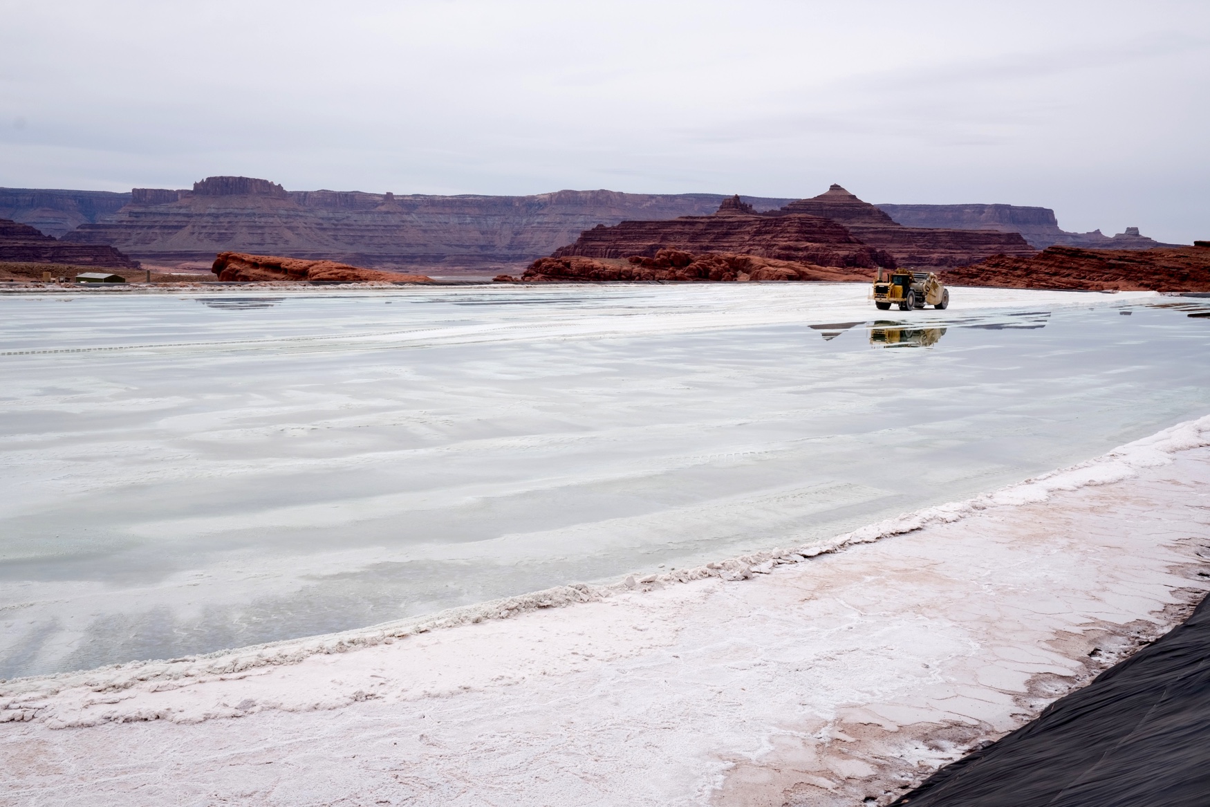 Intrepid Potash shares fourth quarter and full-year 2024 results reporting $212.8 million net loss