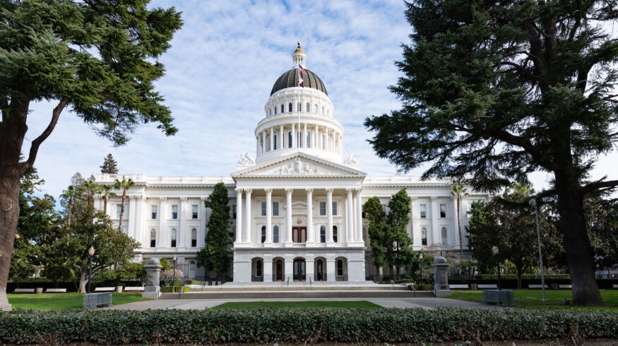 California may set $19.75 minimum wage for seasonal farmworkers starting 2027