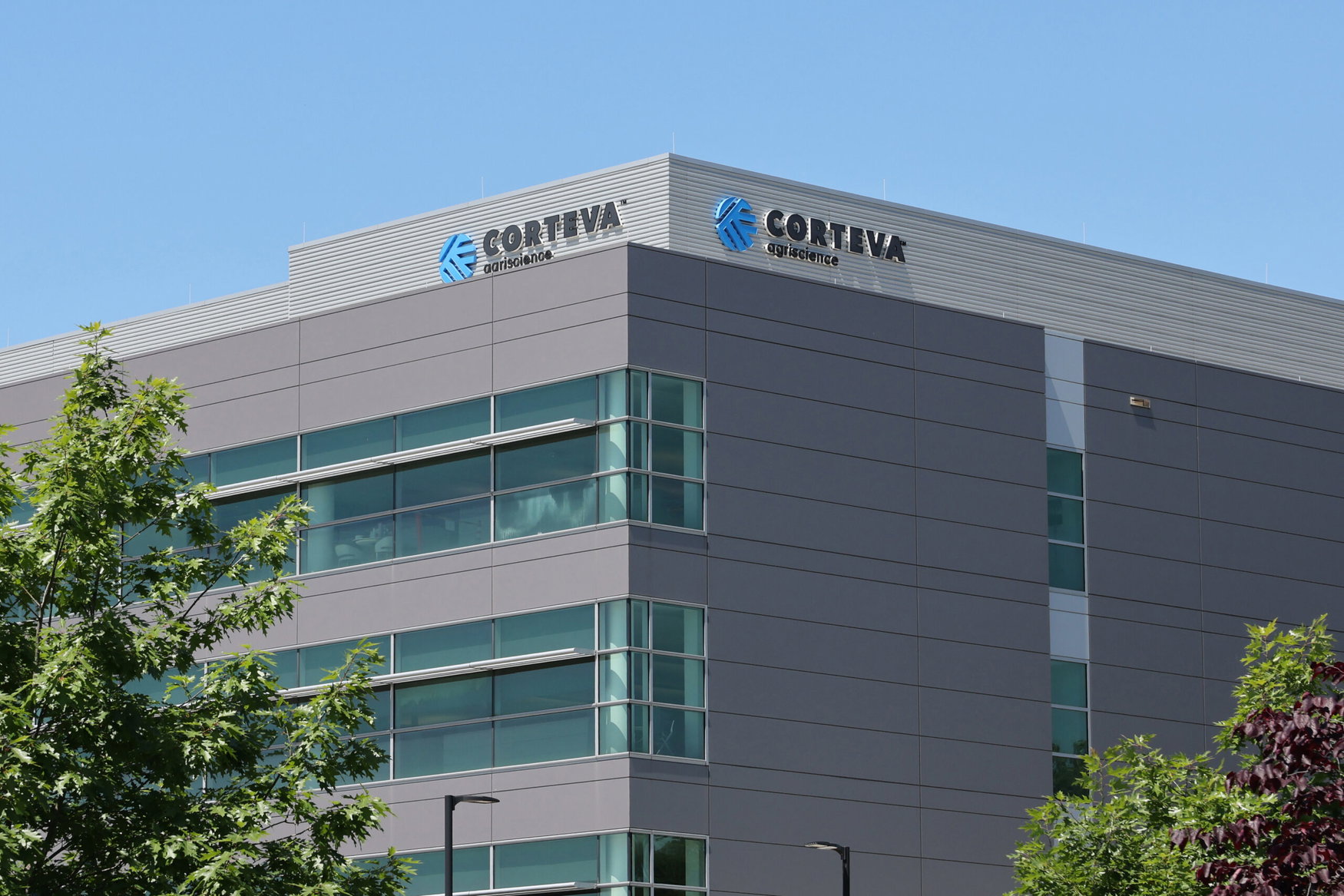 Corteva locks in headquarters: Vylor goes to Johnston, Iowa; New Corteva stays in Indianapolis