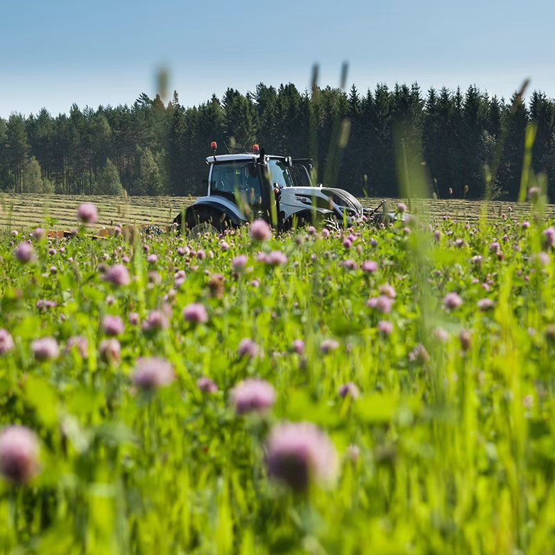 Valtra reaches 1,000th CVT production milestone at Finland factory after major investment