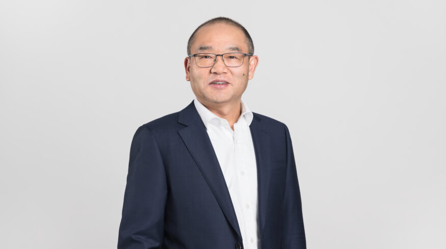 Syngenta names Hengde Qin as CEO, succeeding Jeff Rowe